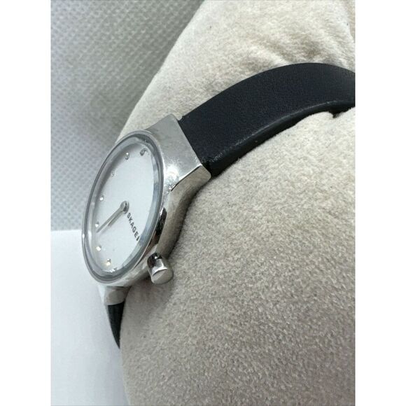 Skagen Freja SKW2668 Women\'s Black Leather Analog Dial Quartz Wrist Watch AEA367 main image 9